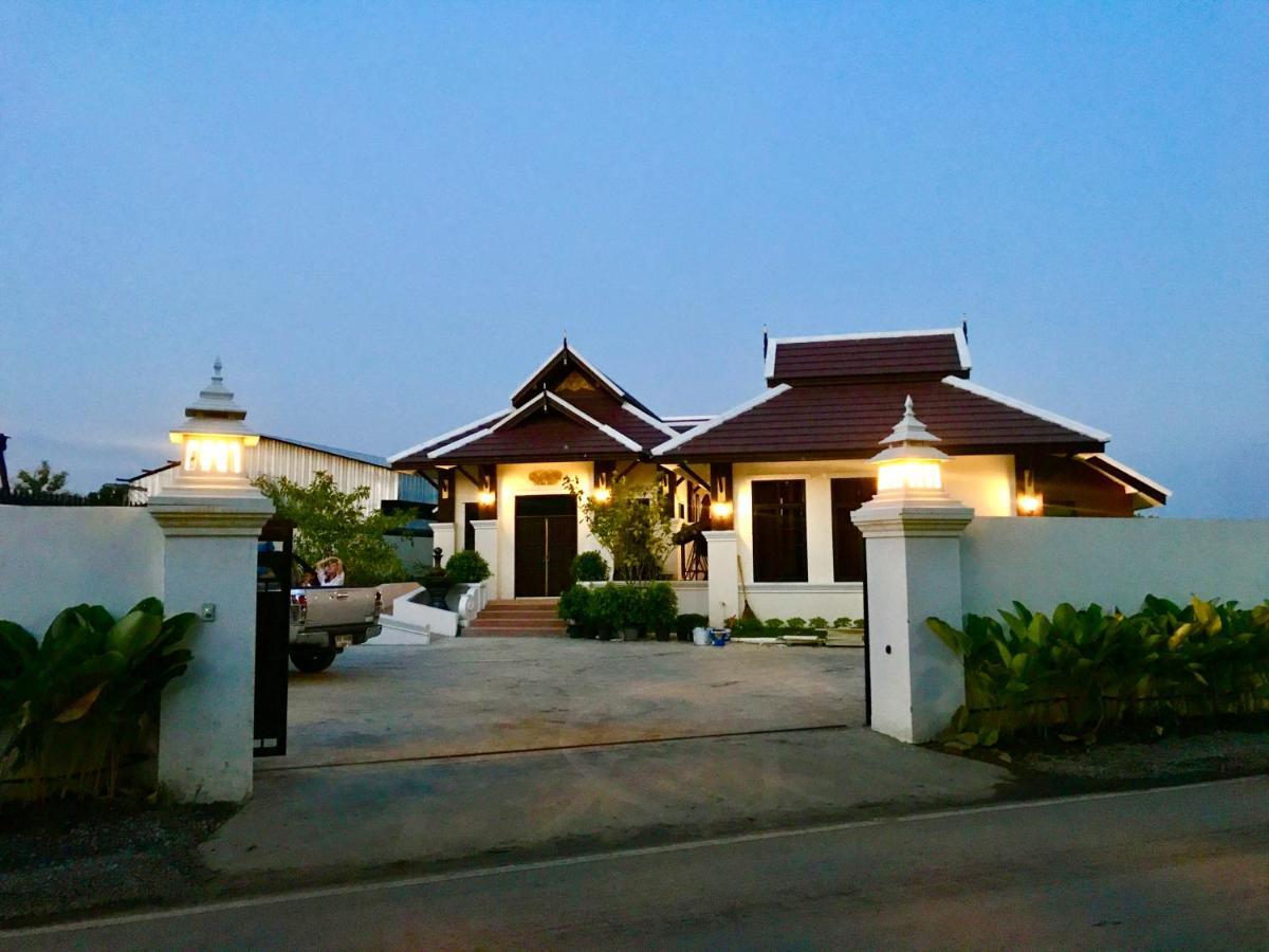 Lanna Kamin Pool Villa Airport Chiang Mai Exterior foto